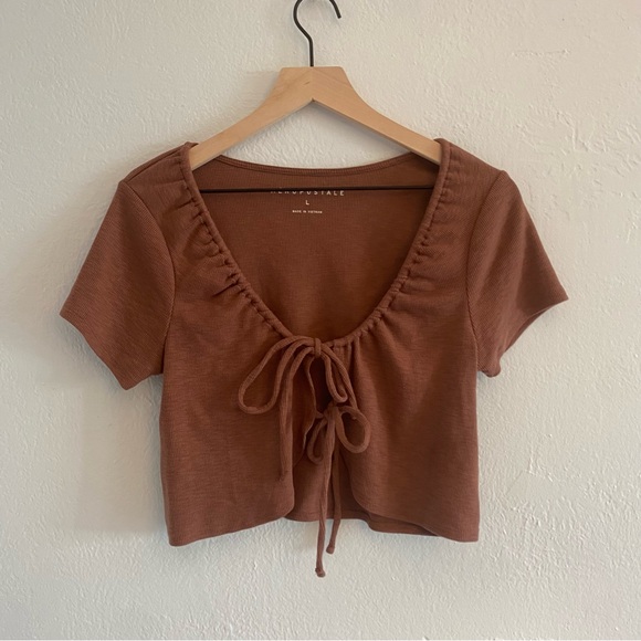 Aeropostale Brown Ruched‎ Crop Blouse tie front - Picture 1 of 4